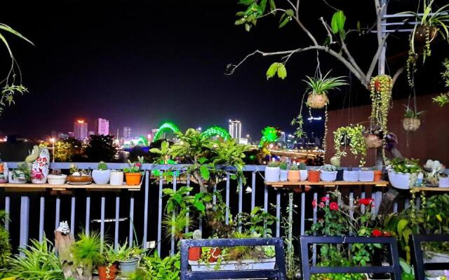 Sena home 2nd*near Danang Han river*Dragon bridge