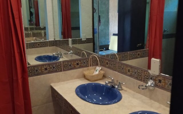 Hotel La Escondida