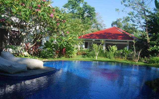 Pondok Anggrek Putih