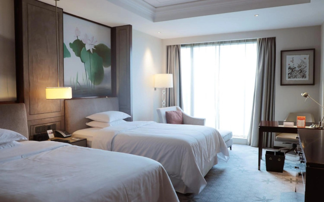 Sheraton Shanghai Jiading Hotel – Guest Rooms – Shanghai