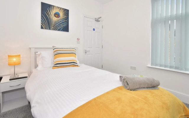 Townhouse @ 86 Brooklyn Street Crewe