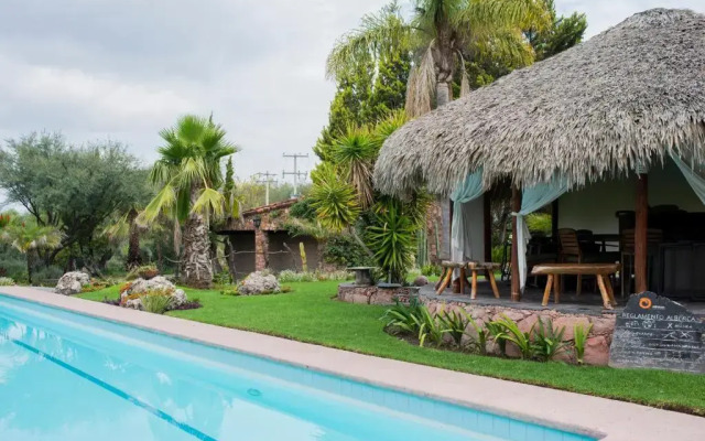 Nirvana Restaurant And Retreat