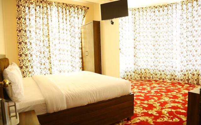 Hotel Lily Bay Prime