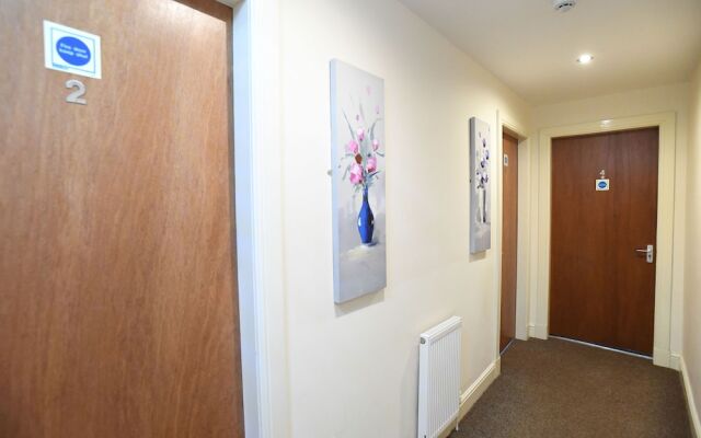 Rooms at the Royal