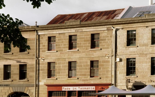 Moss Hotel