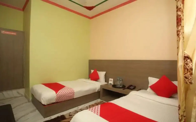 Oyo 687 Hotel Aastha