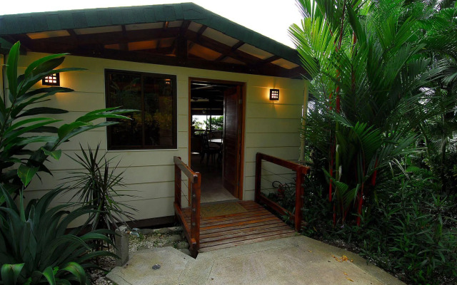 Tulemar Resort