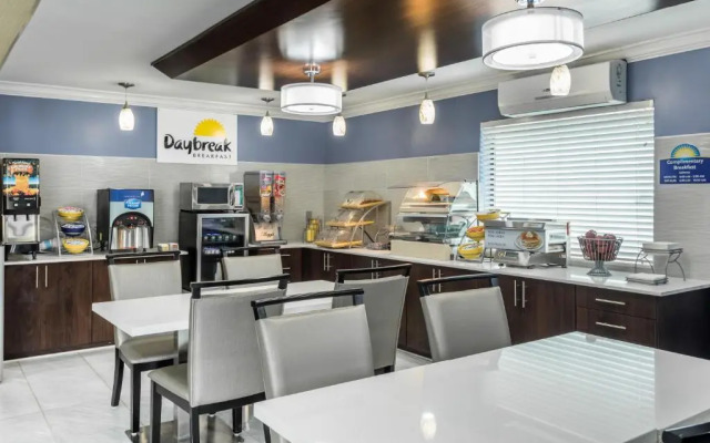 Days Inn Goose Creek