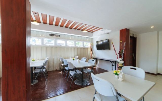 RedDoorz Plus near Puerto Princesa City Hall