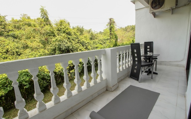 OYO 10798 Home Premium Studio Paroda