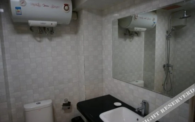 保利商务宾馆(泰安红门店)