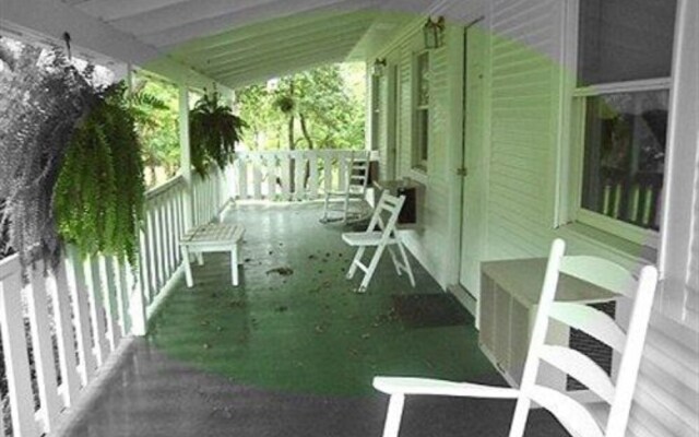 Thee Hubbell House