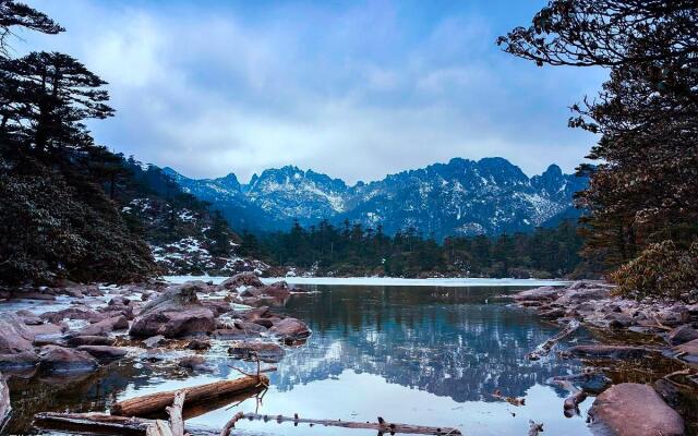 PAI Hotels·Xichang Hangtian Avenue Jixiang Road