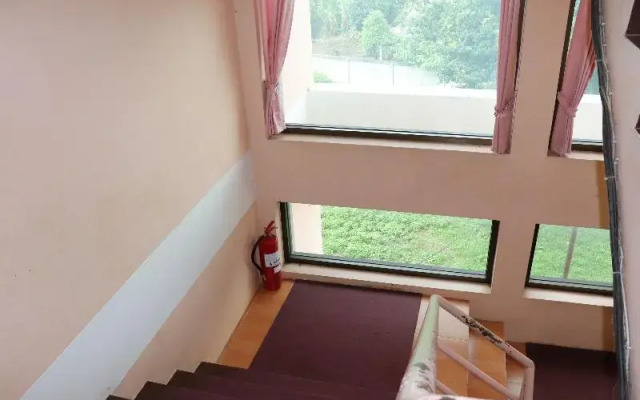 Tipsiri Place by OYO Rooms