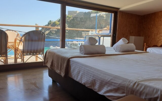Comfortable Luxury House On The Sea South Crete