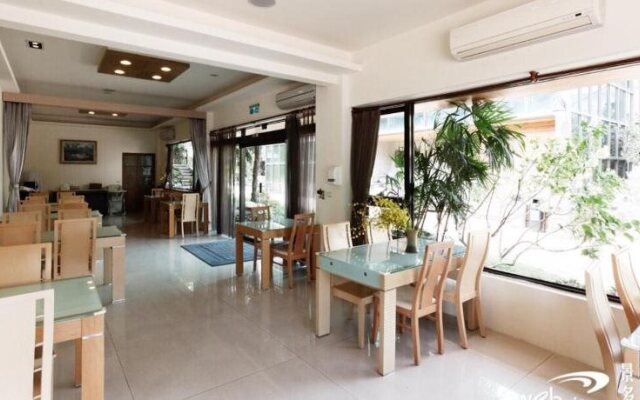 Yage Hotspring House
