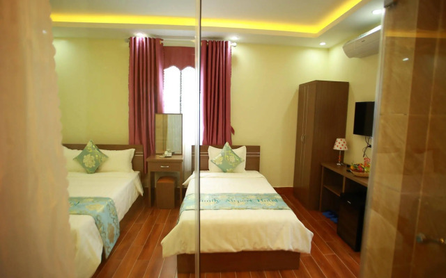 Family Airport Hotel