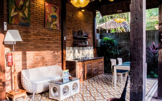 Ubud Raya Resort