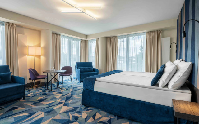 Отель Wellton Riverside Spa 