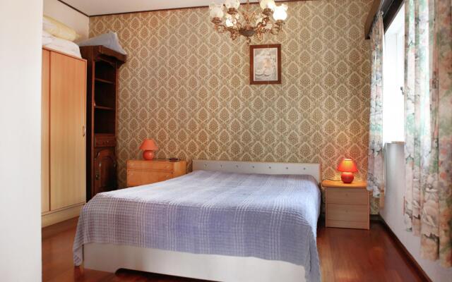 Tranquil Holiday Home in Margraten Limburg with garden seating