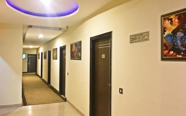 Spring Sky Mughalsarai By ShriGo Hotels