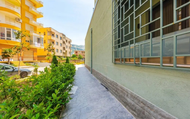 The Seaside Oasis Apartment