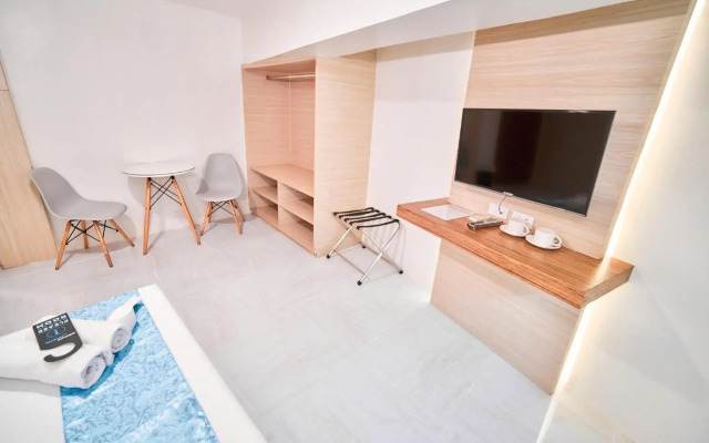 Circuit Hostel