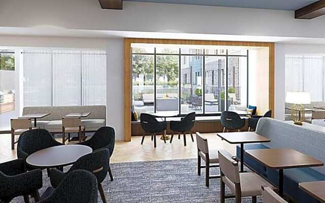 Staybridge Suites Cincinnati East Milford by IHG