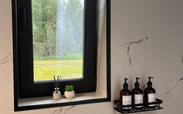 Tishina house (Тишина Хаус)