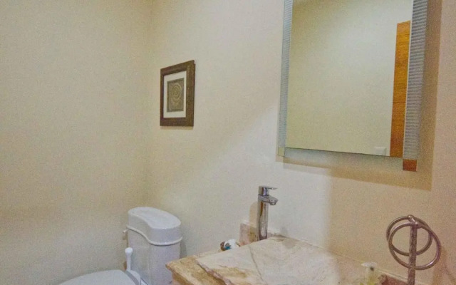 HDM 333 - Golf View Apartment in Exclusive Resort Access to Private Beaches