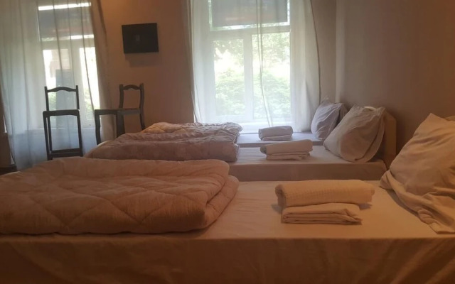 Deso Hostel & Rooms