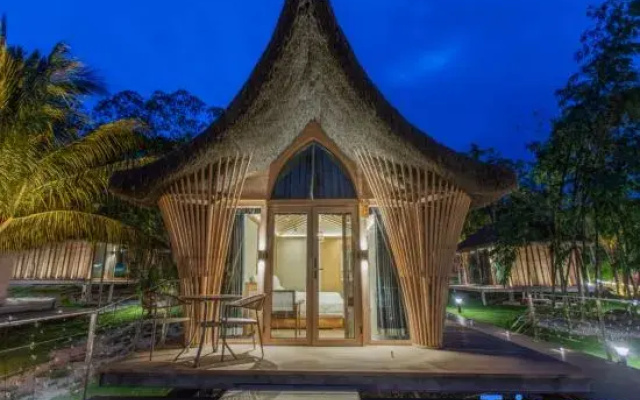 Shanyin Riyuewan Resort Hotel