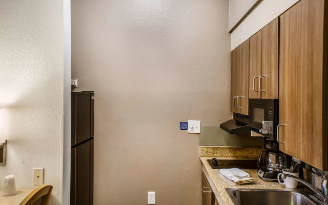 Suburban Studios Fishers Indianapolis