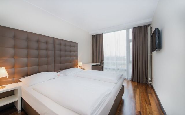 Pakat Suites Hotel