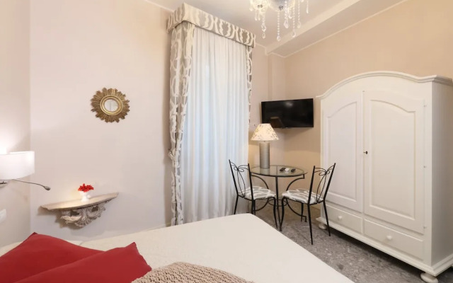 Porta Di Mezzo Luxury suites and rooms