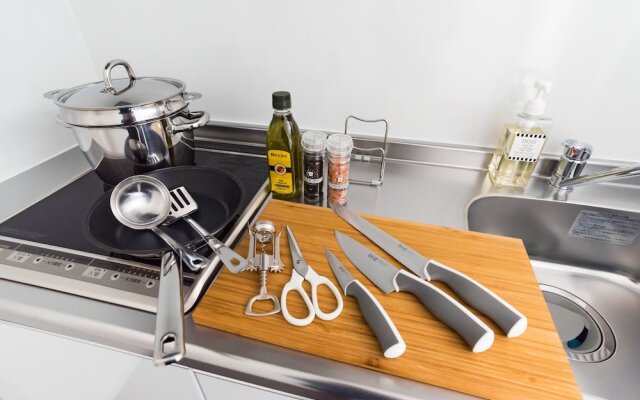 L-style Hanazonocho Apartment B