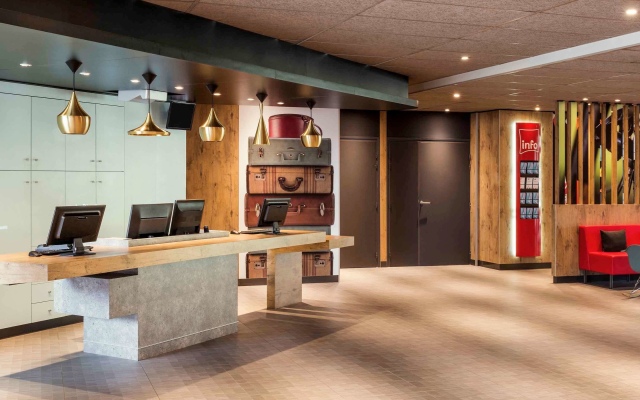 ibis Saint Quentin En Yvelines Velodrome