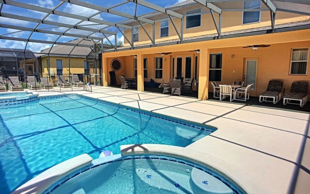 Emerald Island Resort Six-bedroom