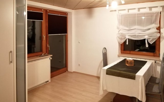 Luxurious Apartment in Lauterbach OT Fohrenbühl With Heating Facility