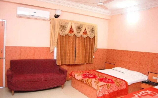 Hotel Meera