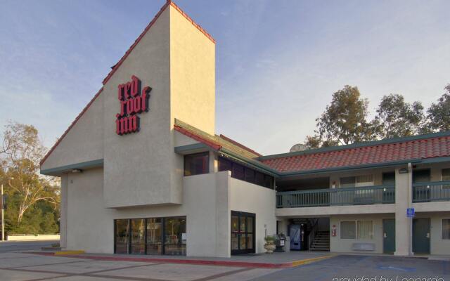 Red Roof Inn Santa Ana