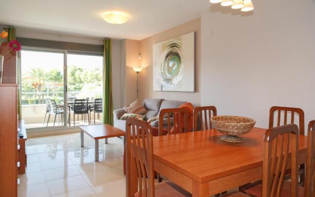 UHC Salou Villa Family Complex