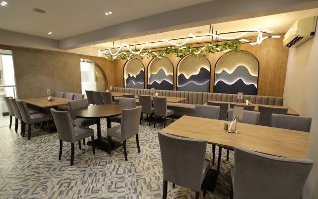 Hotel Privya Rooms and banquet Surat