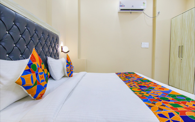 Fabhotel F9 Ashok Vihar