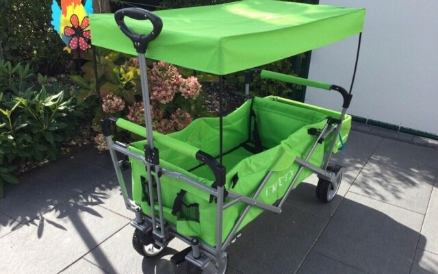 Schöner Wohnwagen 400 Meter vom Meer in Grömitz