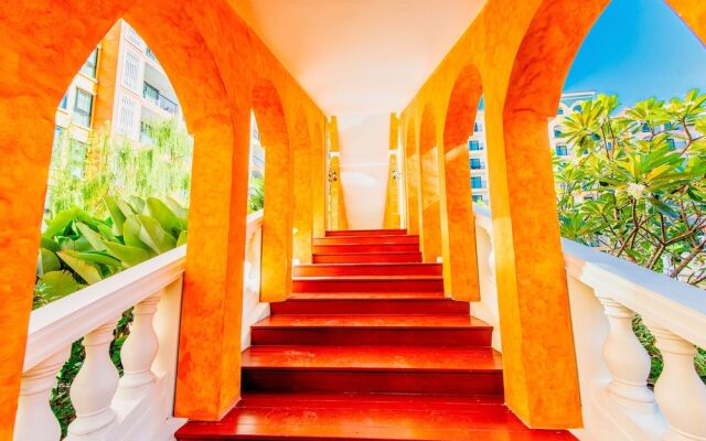 Venetian Signature Condo Resort Pattaya By Whispering