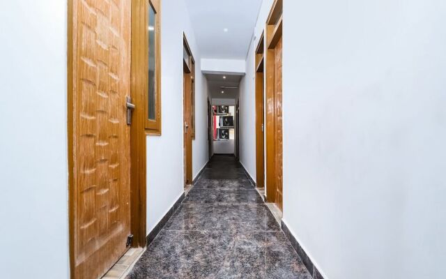 OYO Flagship 16840 Sky Height Residency