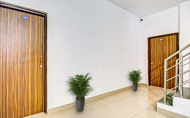 Flagship 93351 Hotel Hc Punjab Inn
