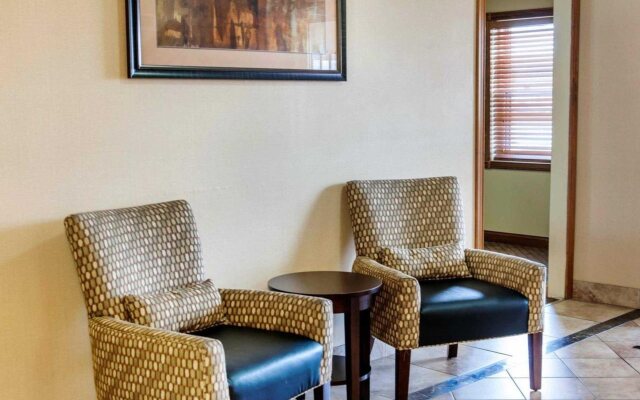 Quality Inn I-74 Batesville