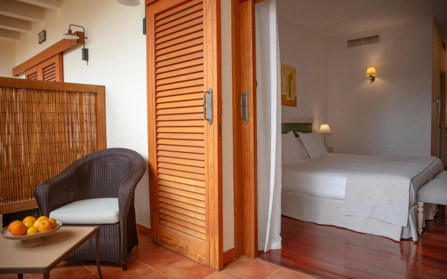 Anamar Blu